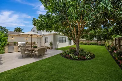 3821 NE 16th Avenue, Oakland Park, FL 33334 - Photo 8
