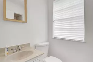 3821 NE 16th Ave, Oakland Park, FL 33334 - Photo 26