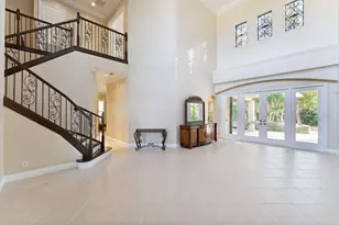 10380 Trianon Pl, Wellington, FL 33449 - Photo 6