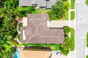 10380 Trianon Pl, Wellington, FL 33449 - Photo 44