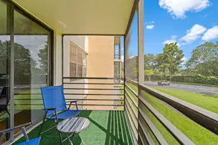 900 St Charles Pl, Pembroke Pines, FL 33026 - Photo 26