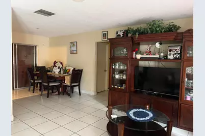 6100 NW 73rd Terrace, Tamarac, FL 33321 - Photo 4
