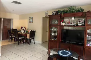 6100 NW 73rd Terrace, Tamarac, FL 33321 - Photo 4
