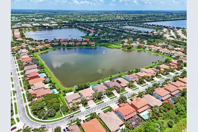 10519 Longleaf Lane, Wellington, FL 33414 - Photo 4