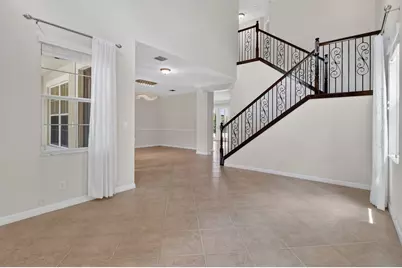 10519 Longleaf Lane, Wellington, FL 33414 - Photo 18