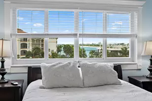 33 S Ocean Ave, Palm Beach Shores, FL 33404 - Photo 16