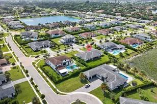 2010 Meadows Dr, Davie, FL 33324 - Photo 48