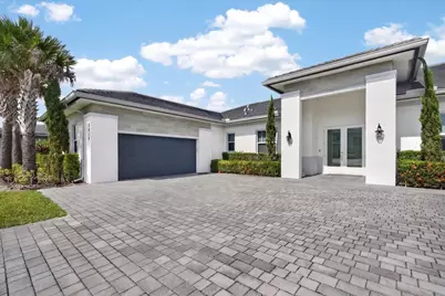 2010 Meadows Drive, Davie, FL 33324 - Photo 4