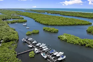 8361 SE Pilots Cove Terrace, Hobe Sound, FL 33455 - Photo 2