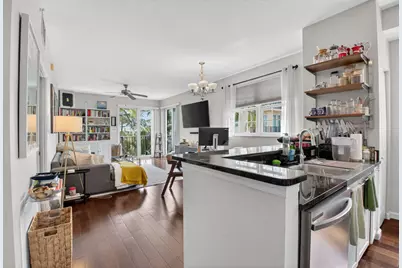 225 NE 1st Street #301, Delray Beach, FL 33444 - Photo 4