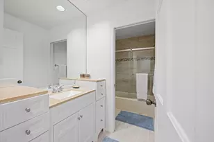 11875 Pebblewood Dr, Wellington, FL 33414 - Photo 22