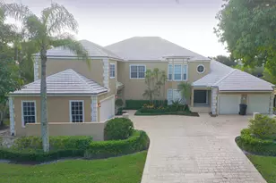 11877 Pebblewood Dr, Wellington, FL 33414 - Photo 4