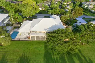 11877 Pebblewood Dr, Wellington, FL 33414 - Photo 2