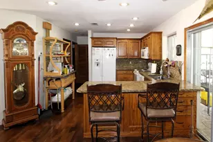 1815 SE Wexford Ct, Port Saint Lucie, FL 34952 - Photo 8