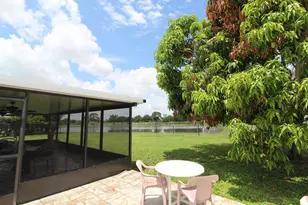 1815 SE Wexford Ct, Port Saint Lucie, FL 34952 - Photo 20