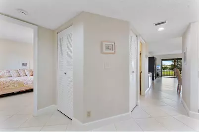 7260 Kinghurst Drive #205, Delray Beach, FL 33446 - Photo 14