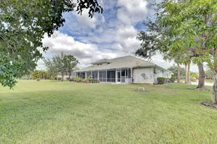 8028 Plantation Lakes Dr, Port Saint Lucie, FL 34986 - Photo 46