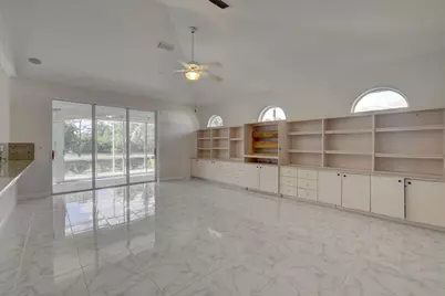 8028 Plantation Lakes Drive, Port Saint Lucie, FL 34986 - Photo 10