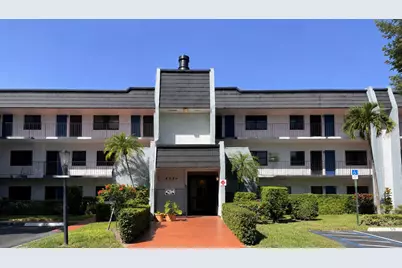 4284 Deste #304, Lake Worth, FL 33467 - Photo 2