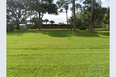 750 SE Karrigan Terrace, Port Saint Lucie, FL 34983 - Photo 1