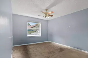 2825 NW 29th Dr, Boca Raton, FL 33434 - Photo 32