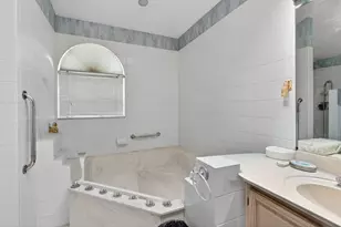 2825 NW 29th Dr, Boca Raton, FL 33434 - Photo 40