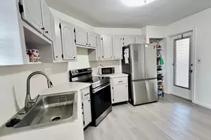 7 Greenway Village N, Royal Palm Beach, FL 33411 - Photo 8