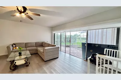 7 Greenway Village N #105, Royal Palm Beach, FL 33411 - Photo 6