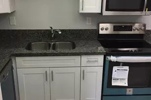 800 Parkview Dr, Hallandale Beach, FL 33009 - Photo 12