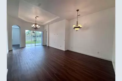 10931 SW Dunhill Court SW, Port Saint Lucie, FL 34987 - Photo 4