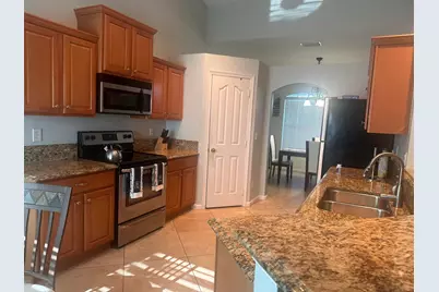 585 SW Undallo Road, Port Saint Lucie, FL 34953 - Photo 6