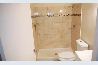 201 Maplewood Drive #201, Greenacres, FL 33415 - Photo 6