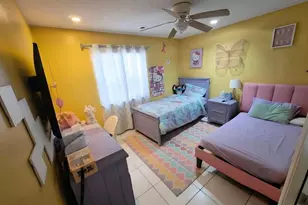 7620 NW 38th Ct, Sunrise, FL 33351 - Photo 10
