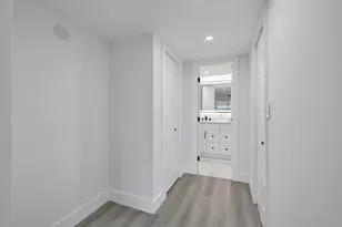 3050 N Palm Aire Dr, Pompano Beach, FL 33069 - Photo 14