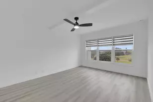 3050 N Palm Aire Dr, Pompano Beach, FL 33069 - Photo 10