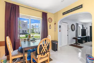 2126 Washington St, Hollywood, FL 33020 - Photo 6