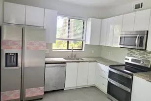 10535 NW 10th St, Plantation, FL 33322 - Photo 2