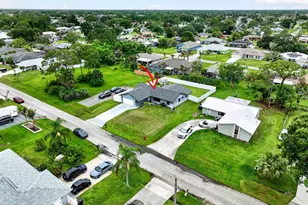 641 SE Streamlet Ave, Port Saint Lucie, FL 34983 - Photo 6