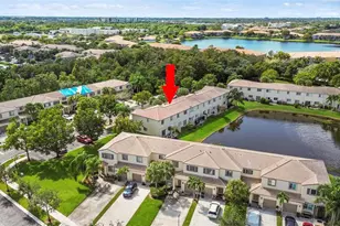 4722 Lago Vista Dr, Coconut Creek, FL 33073 - Photo 4