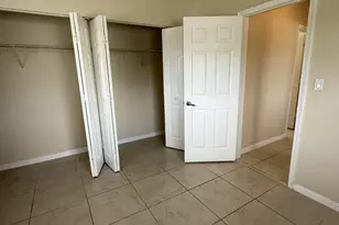 578 NE 20th St, Wilton Manors, FL 33305 - Photo 14