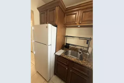 578 NE 20th Street #10e, Wilton Manors, FL 33305 - Photo 12