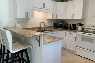 801 SW 10th St, Fort Lauderdale, FL 33315 - Photo 14