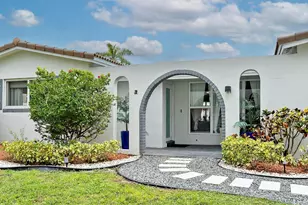 10476 NW 3rd St, Plantation, FL 33324 - Photo 4