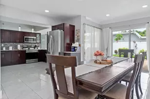 10476 NW 3rd St, Plantation, FL 33324 - Photo 20