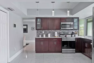 10476 NW 3rd Street, Plantation, FL 33324 - Photo 18