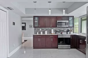 10476 NW 3rd St, Plantation, FL 33324 - Photo 18