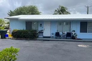 198 NE 28th St, Boca Raton, FL 33431 - Photo 2