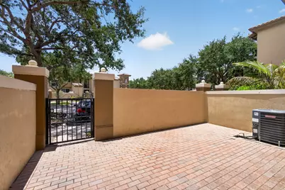 6549 Diamond Springs Terrace #2003, West Palm Beach, FL 33411 - Photo 2