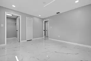 245 SW 11th Ave, South Bay, FL 33493 - Photo 16