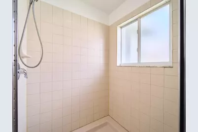 2052 Oakhurst Way, Riviera Beach, FL 33404 - Photo 10